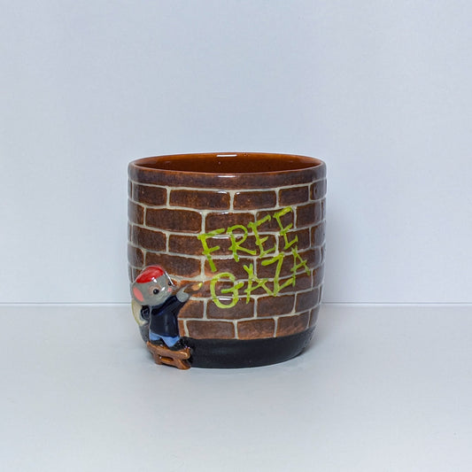 Graffiti Mouse Cup: "Free Gaza"