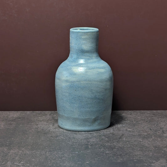 Bud Vase: Blue